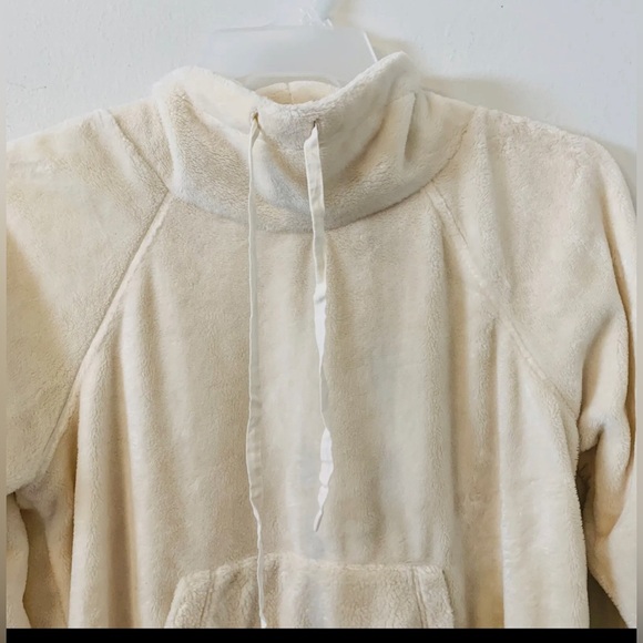 Sunday In Brooklyn Pullover Sweatshirt Sweater Size S. - Picture 3 of 7